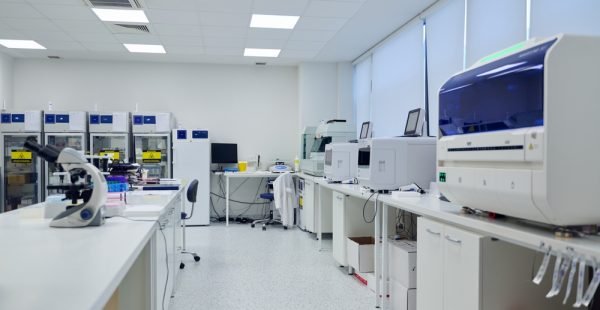 Modern,Laboratory,Workspace,With,Equipment,For,Research,And,Analysis,In